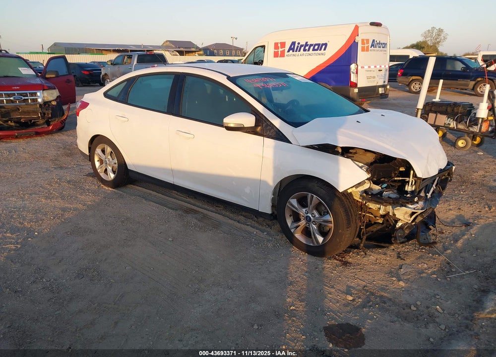 2013 FORD FOCUS SE VIN: 1FADP3F21DL220586
