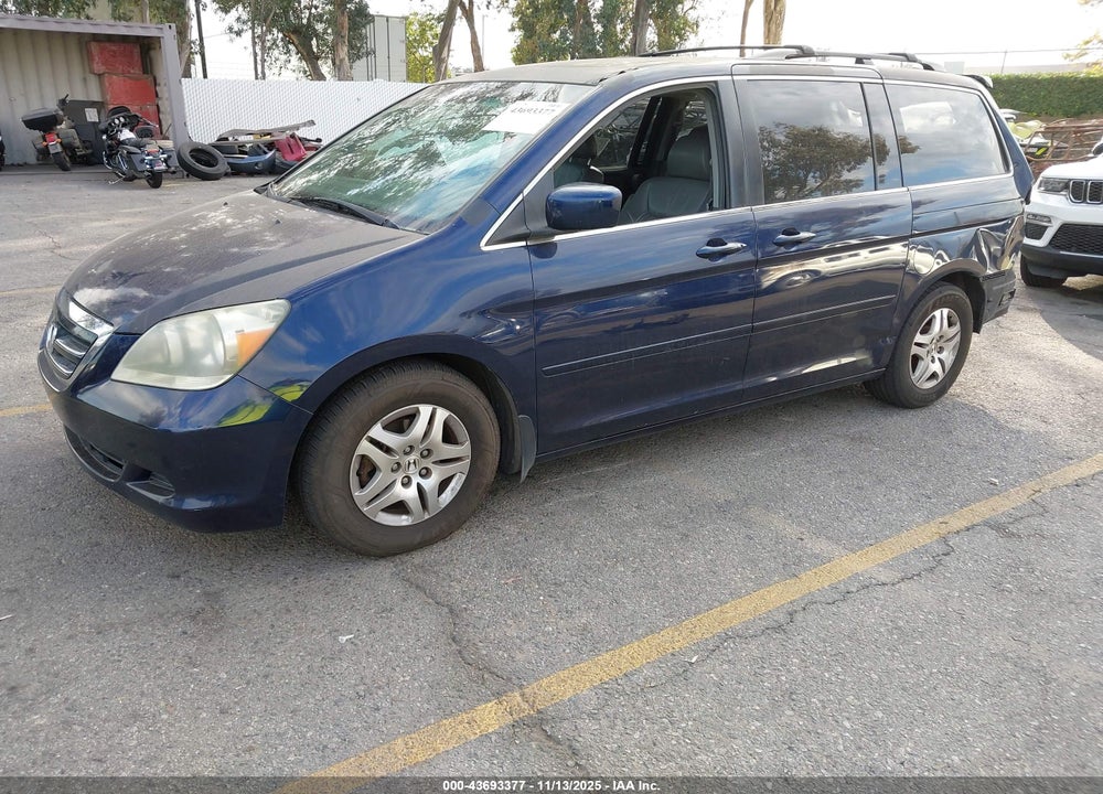 2005 HONDA ODYSSEY EX-L VIN: 5FNRL38775B110411