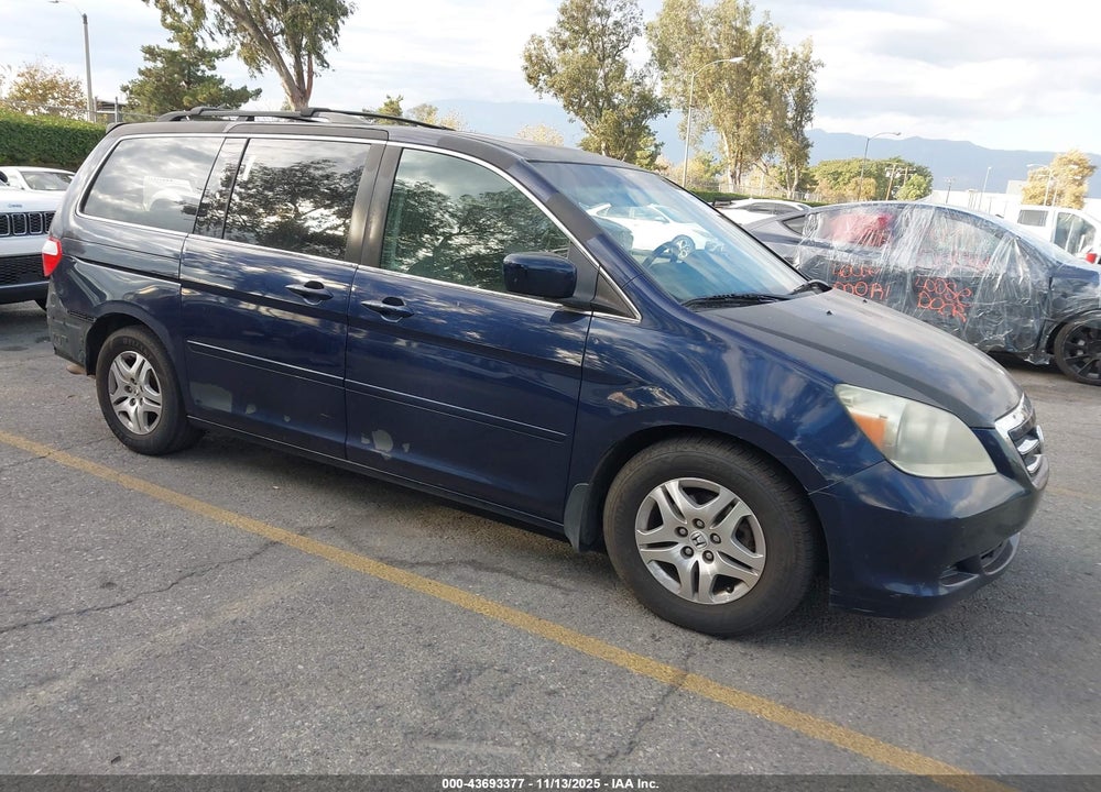 2005 HONDA ODYSSEY EX-L VIN: 5FNRL38775B110411