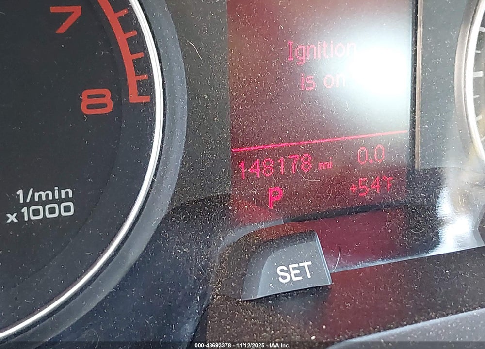 2011 AUDI A4 2.0T PREMIUM VIN: WAUSFAFL1BA009217