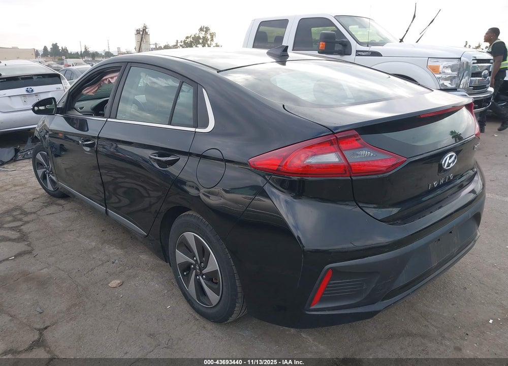 2019 HYUNDAI IONIQ HYBRID SEL VIN: KMHC75LC4KU132844