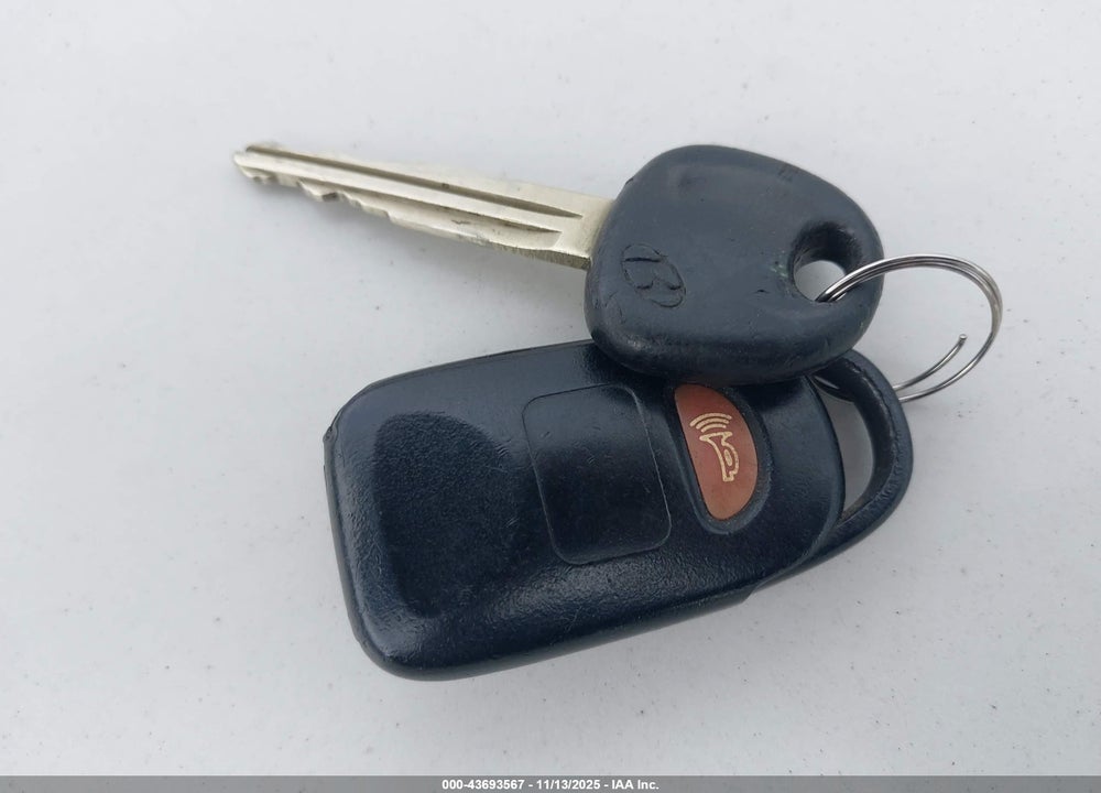 2007 HYUNDAI TUCSON LIMITED/SE VIN: KM8JN72DX7U666473