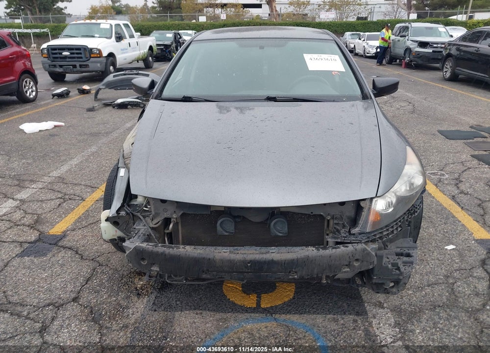 2009 HONDA ACCORD VIN: 1HGCP26399A156231