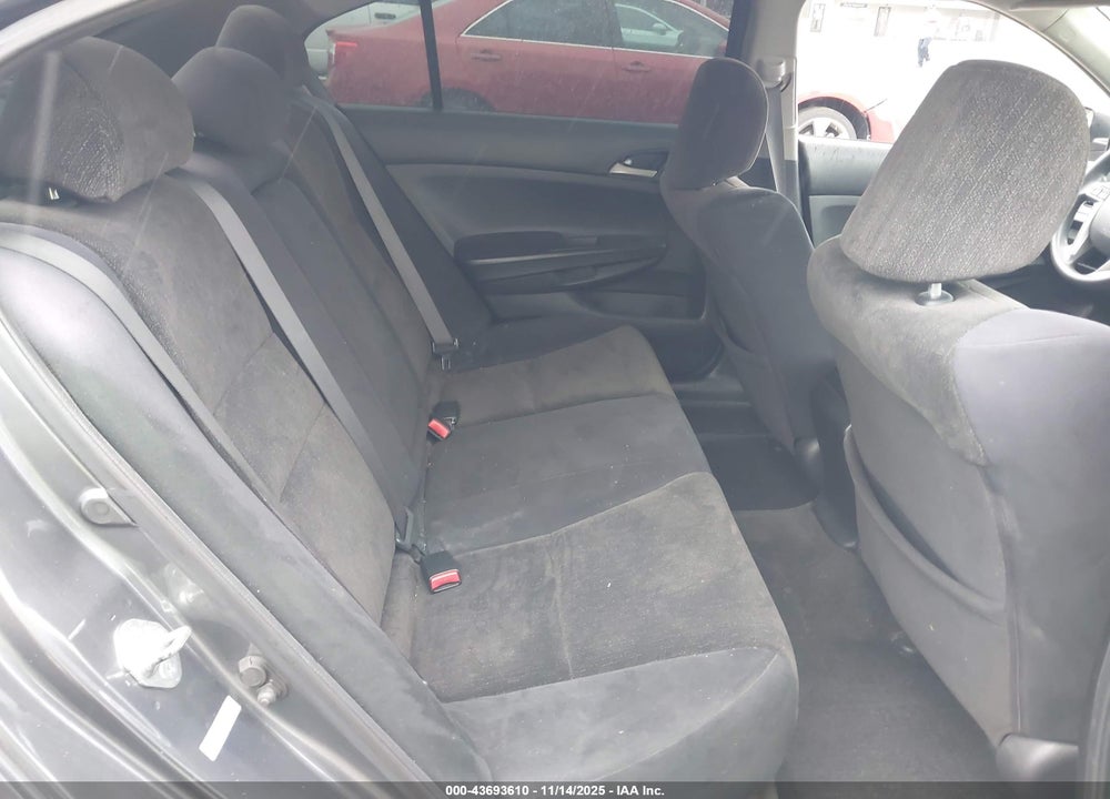 2009 HONDA ACCORD VIN: 1HGCP26399A156231