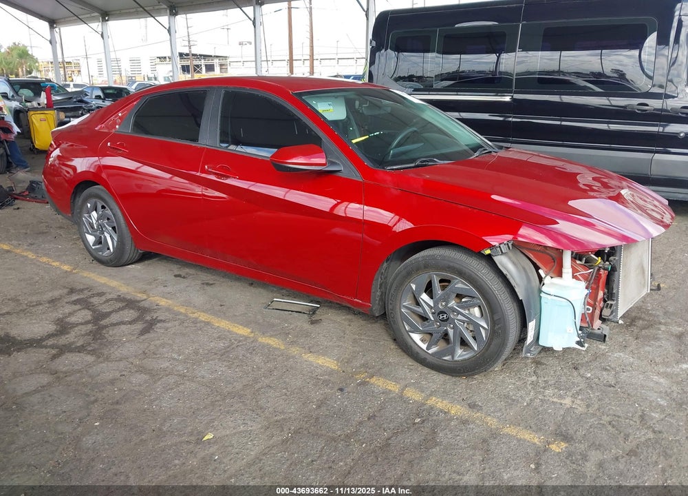 2024 HYUNDAI ELANTRA SEL VIN: KMHLM4DG7RU675202