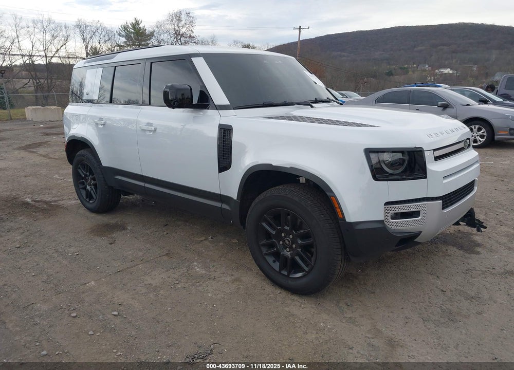 2023 LAND ROVER DEFENDER 110 S VIN: SALEJ7EX6P2107465