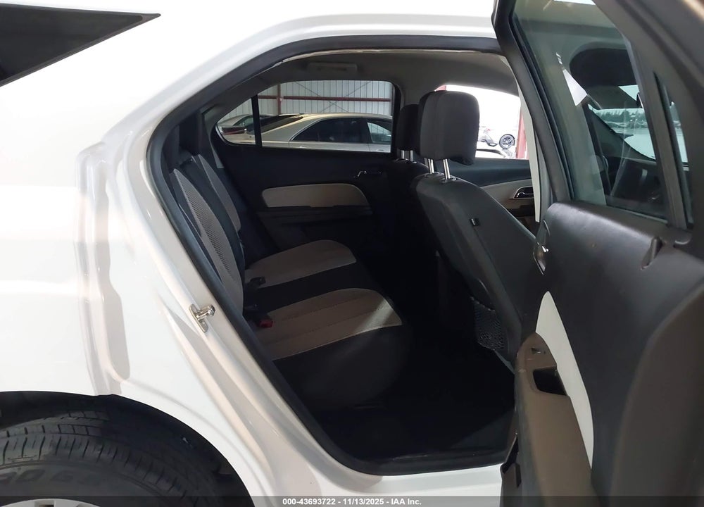 2015 CHEVROLET EQUINOX 1LT VIN: 2GNFLBE34F6340520