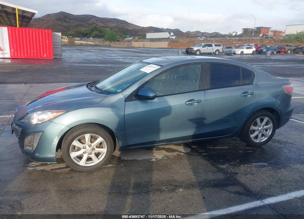 2011 MAZDA 3 I TOURING VIN: JM1BL1VG3B1479958