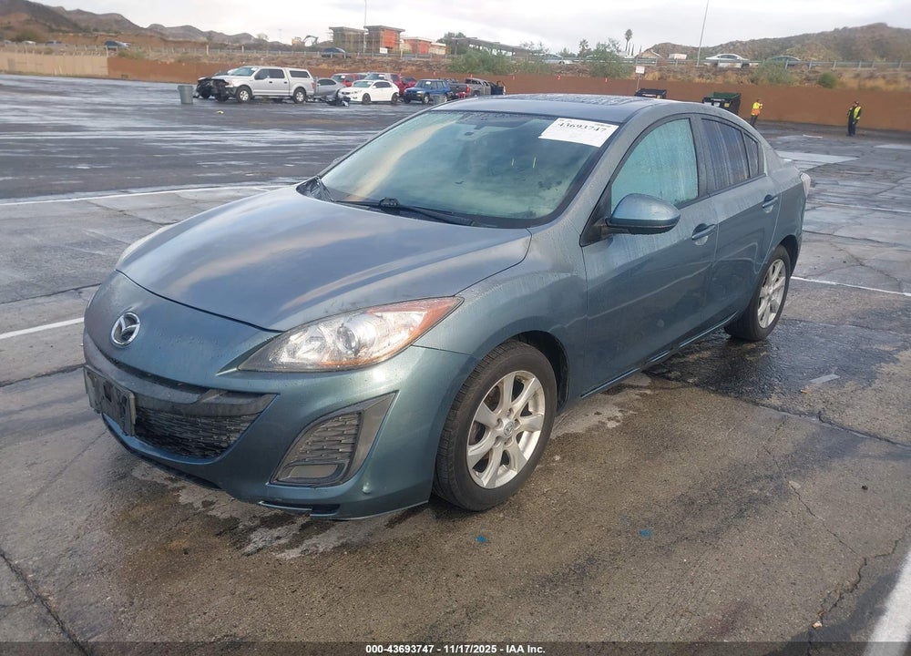 2011 MAZDA 3 I TOURING VIN: JM1BL1VG3B1479958