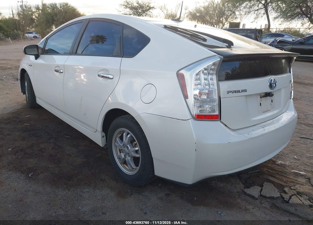 2011 TOYOTA PRIUS TWO VIN: JTDKN3DUXB5360908