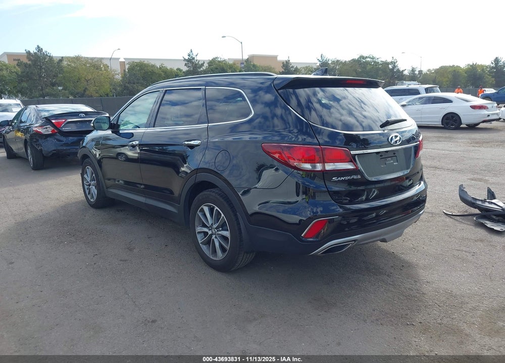 2017 HYUNDAI SANTA FE SE VIN: KM8SN4HF9HU248631