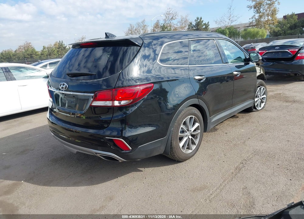 2017 HYUNDAI SANTA FE SE VIN: KM8SN4HF9HU248631