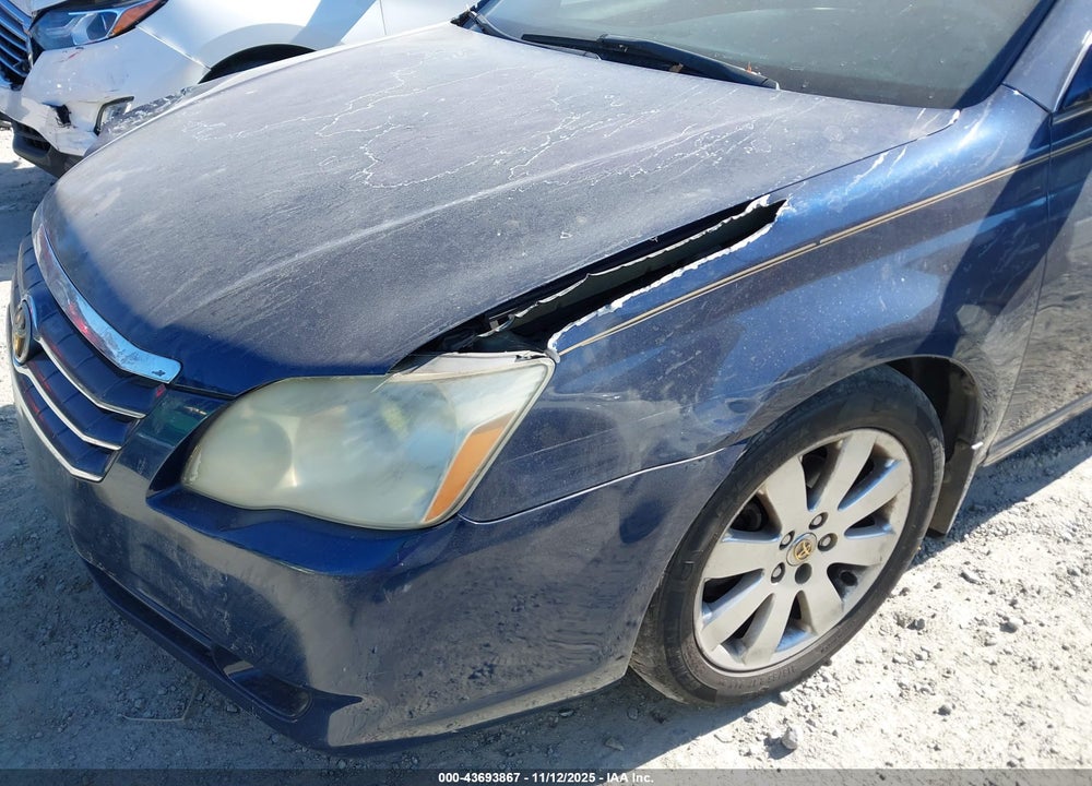 2005 TOYOTA AVALON XLS VIN: 4T1BK36B15U030116