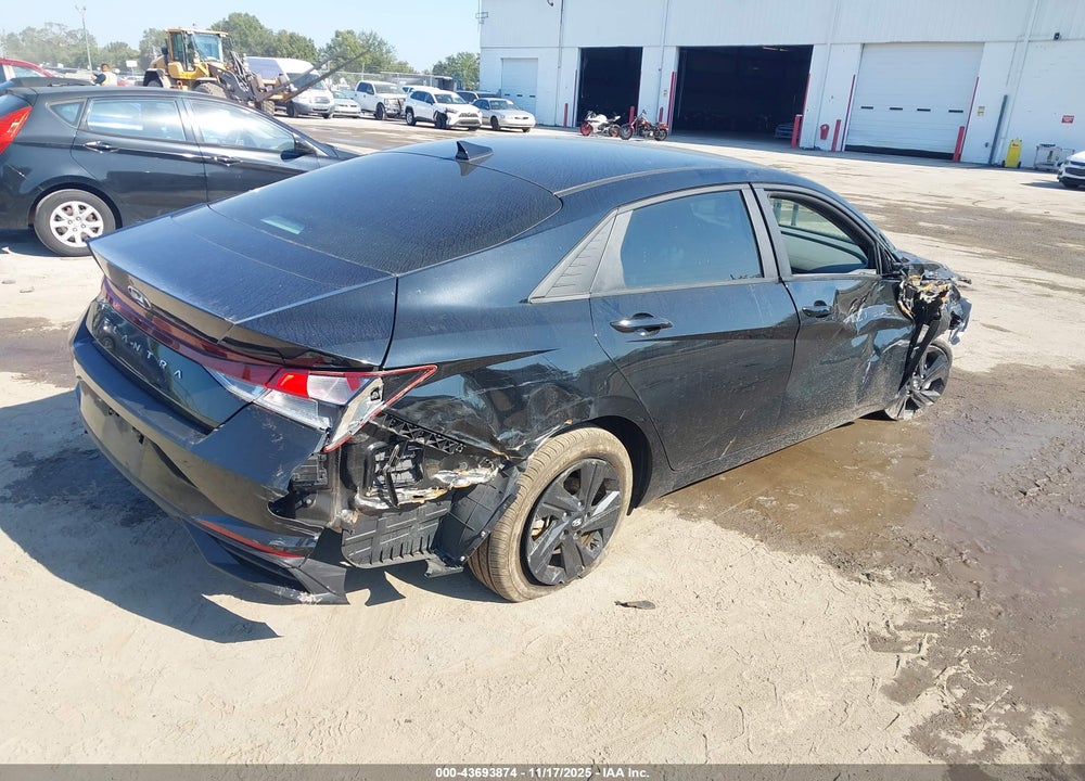 2023 HYUNDAI ELANTRA SEL VIN: KMHLM4AG1PU525071