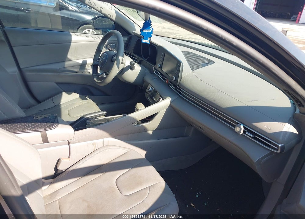2023 HYUNDAI ELANTRA SEL VIN: KMHLM4AG1PU525071