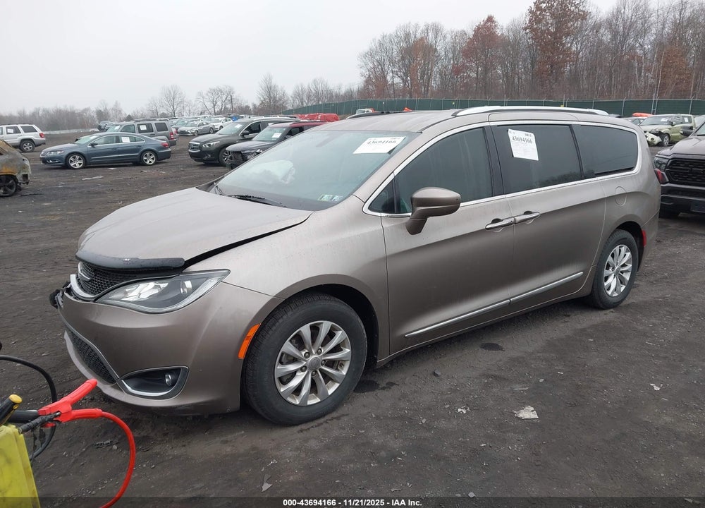 2018 CHRYSLER PACIFICA VIN: 2C4RC1BGXJR274375