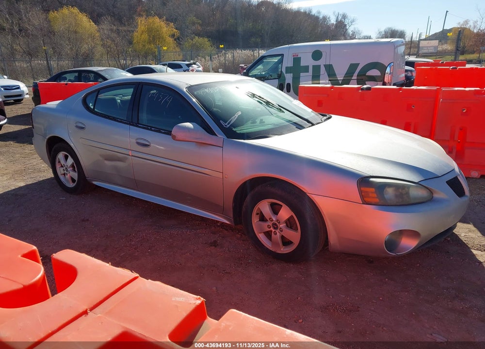 2006 PONTIAC GRAND PRIX VIN: 2G2WP552861261231