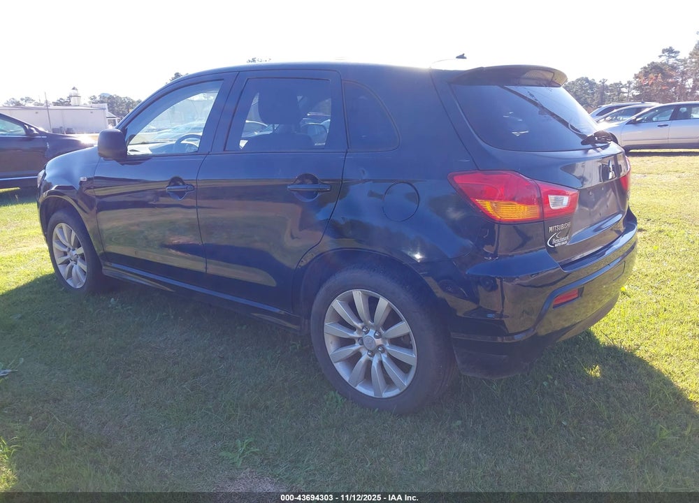 2011 MITSUBISHI OUTLANDER SPORT SE VIN: JA4AP4AU4BZ008247