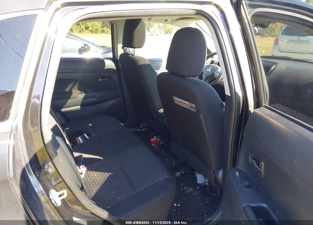 2011 MITSUBISHI OUTLANDER SPORT SE VIN: JA4AP4AU4BZ008247