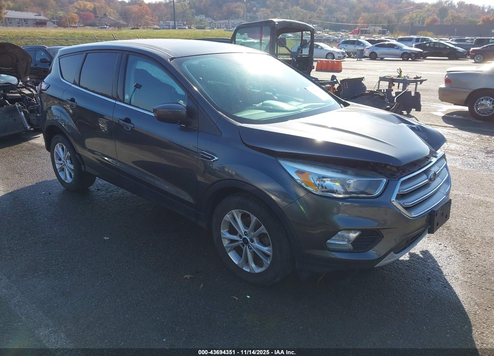 2017 FORD ESCAPE SE VIN: 1FMCU0GD8HUC86626