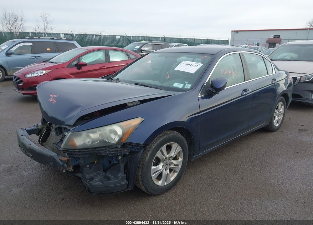 2008 HONDA ACCORD 2.4 LX-P VIN: 1HGCP26408A103182