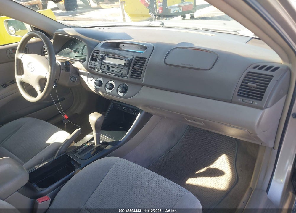 2002 TOYOTA CAMRY LE VIN: 4T1BE32K12U025328