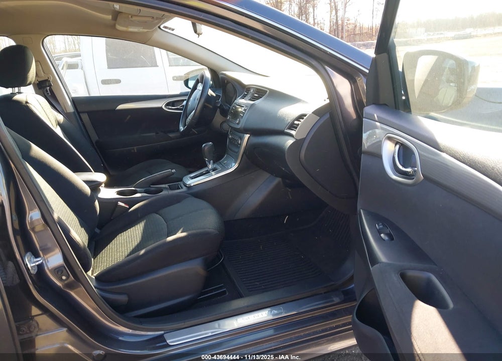2013 NISSAN SENTRA SR VIN: 3N1AB7AP7DL685418