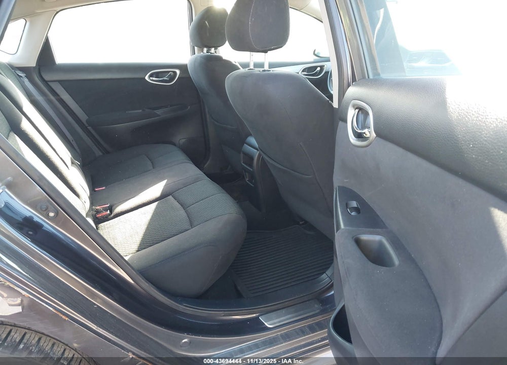 2013 NISSAN SENTRA SR VIN: 3N1AB7AP7DL685418
