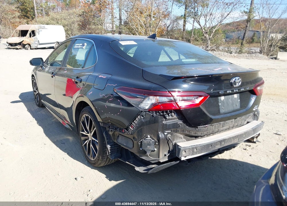 2024 TOYOTA CAMRY SE VIN: 4T1G11BK5RU108230