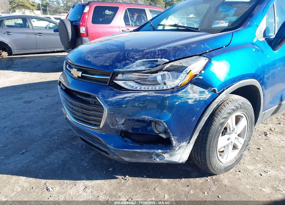 2020 CHEVROLET TRAX AWD LT VIN: 3GNCJPSB4LL222248