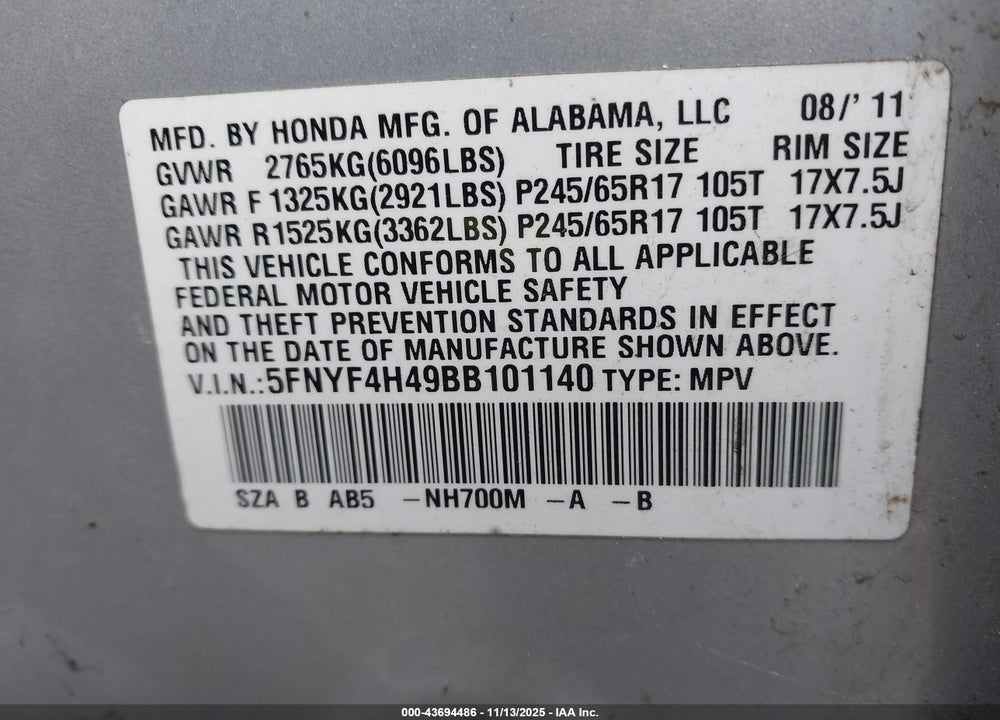 2011 HONDA PILOT EX VIN: 5FNYF4H49BB101140