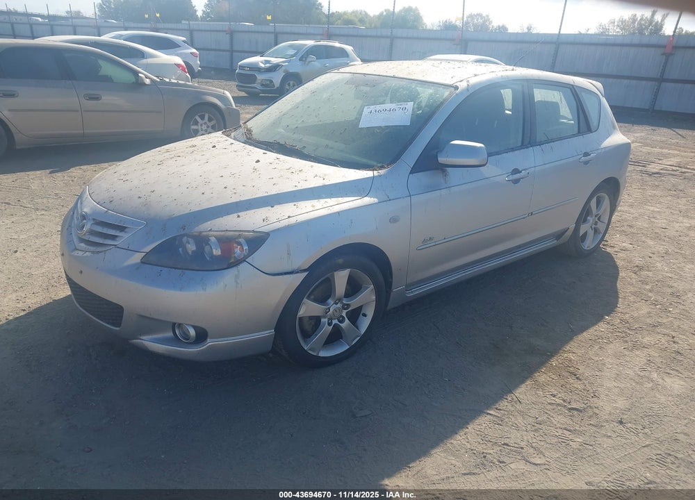 2005 MAZDA 3 S VIN: JM1BK143751256585