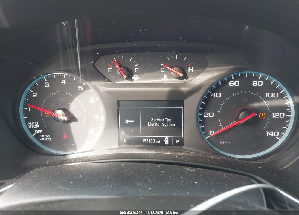 2018 CHEVROLET EQUINOX LT VIN: 2GNAXKEX6J6221314