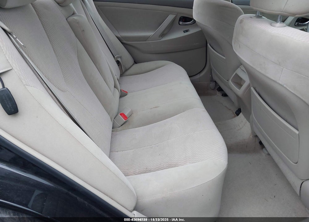 2011 TOYOTA CAMRY LE VIN: 4T1BF3EK3BU190340