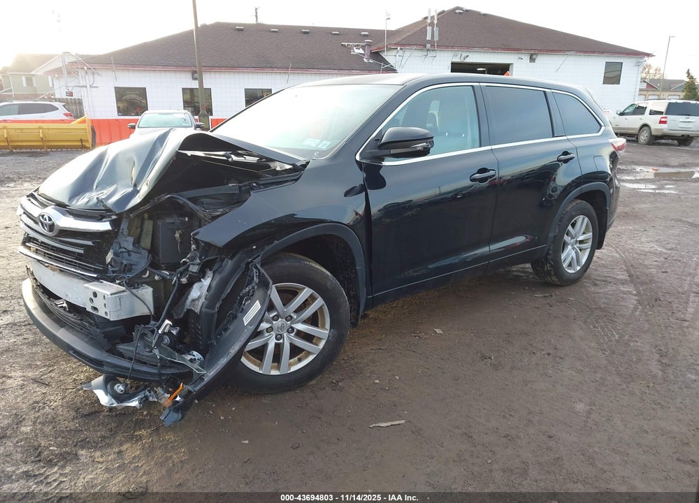2014 TOYOTA HIGHLANDER VIN: 5TDBKRFH1ES062645