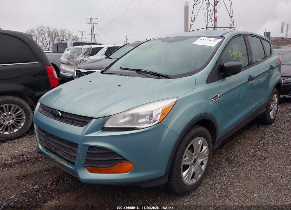 2013 FORD ESCAPE S VIN: 1FMCU0F76DUA19653