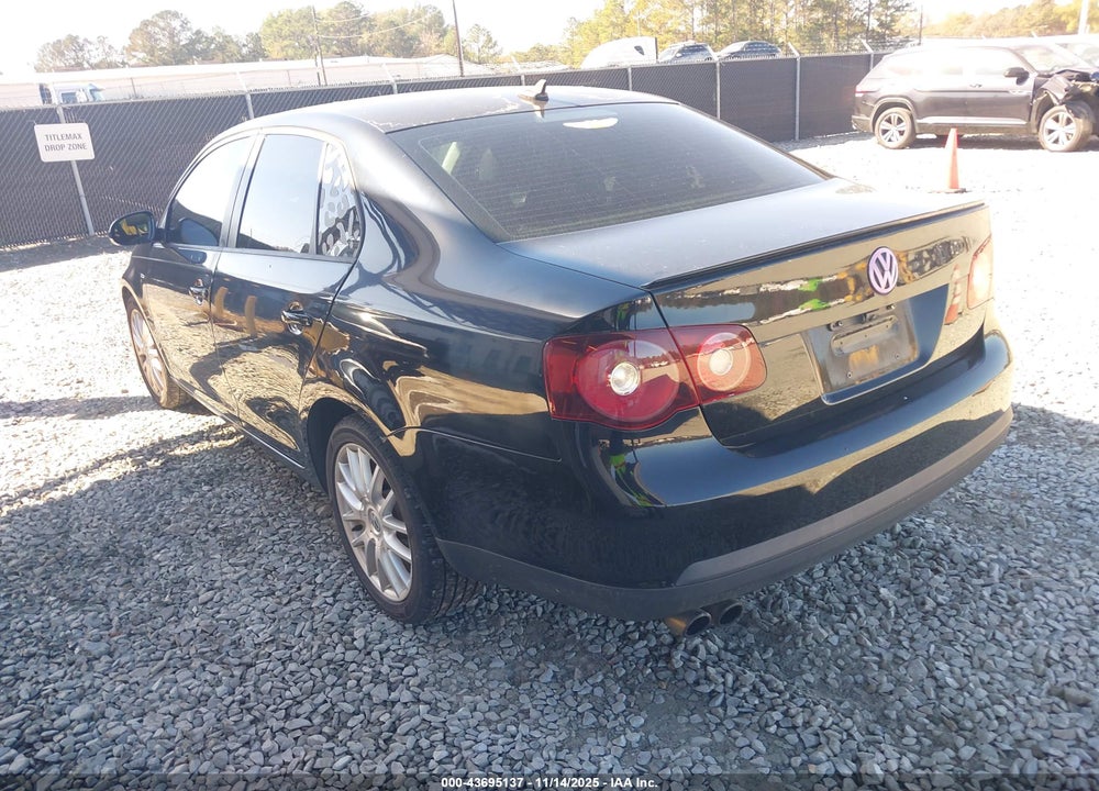 2008 VOLKSWAGEN JETTA VIN: 3VWRJ71K48M184975