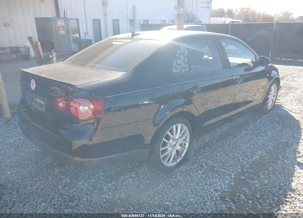 2008 VOLKSWAGEN JETTA VIN: 3VWRJ71K48M184975