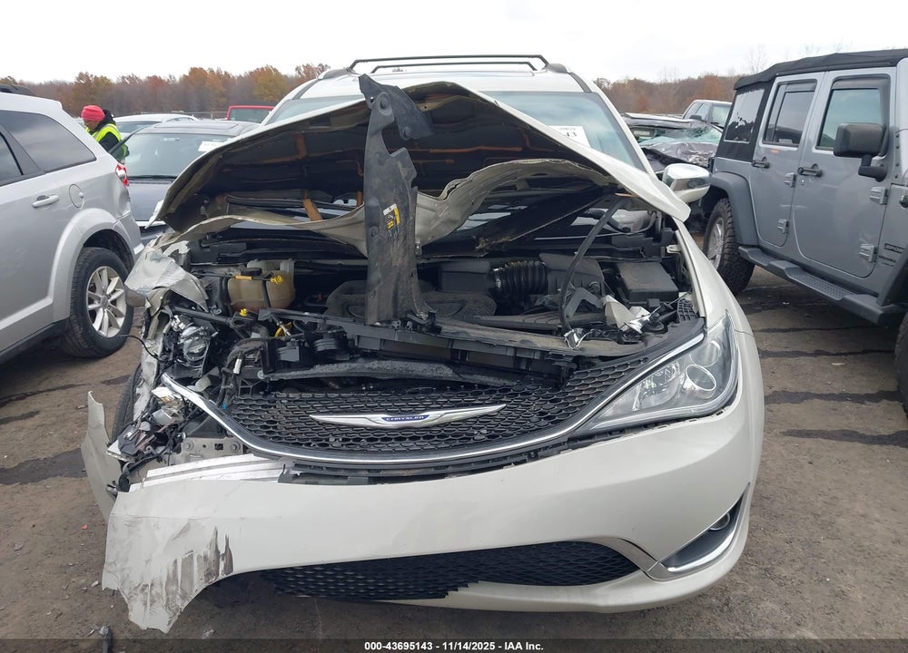 2020 CHRYSLER PACIFICA LIMITED VIN: 2C4RC1GGXLR138646