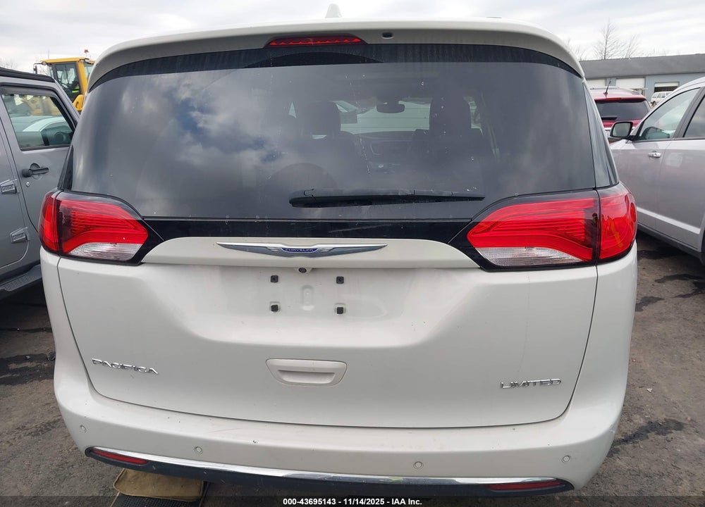 2020 CHRYSLER PACIFICA LIMITED VIN: 2C4RC1GGXLR138646