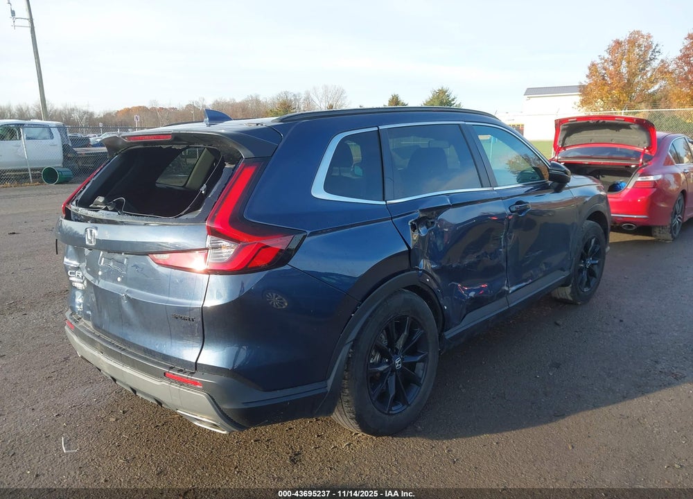 2024 HONDA CR-V VIN: 7FARS5H58RE008509