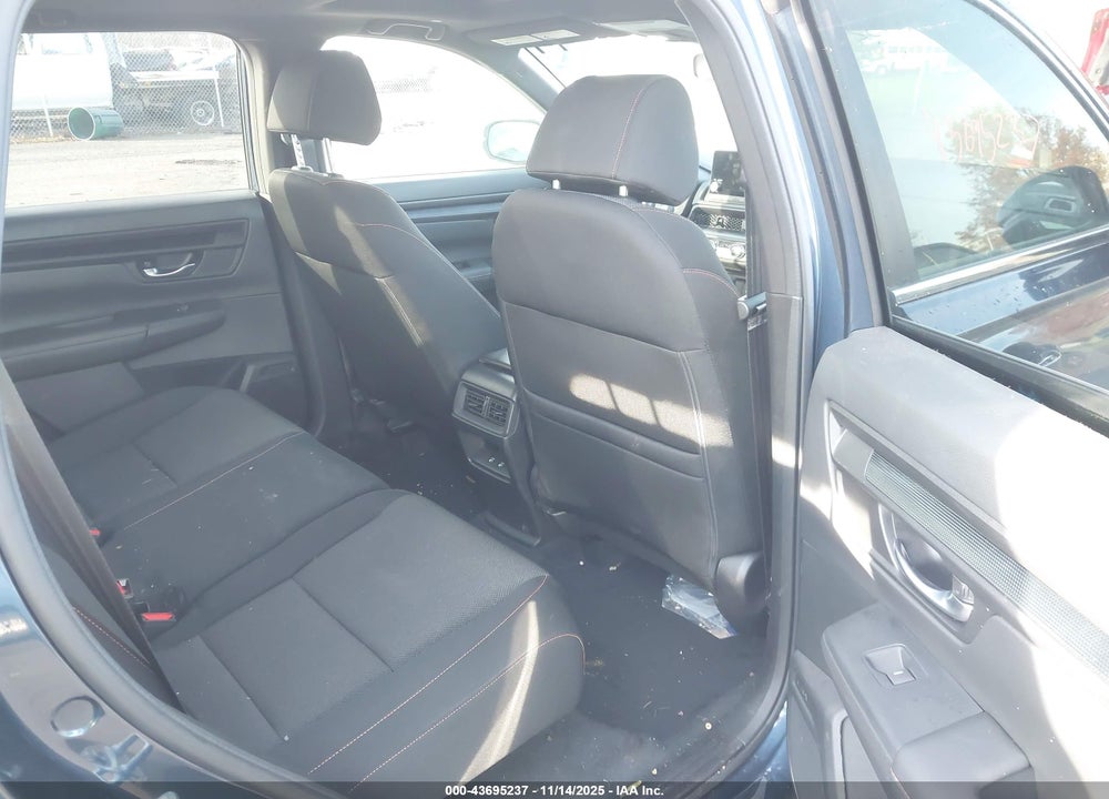 2024 HONDA CR-V VIN: 7FARS5H58RE008509
