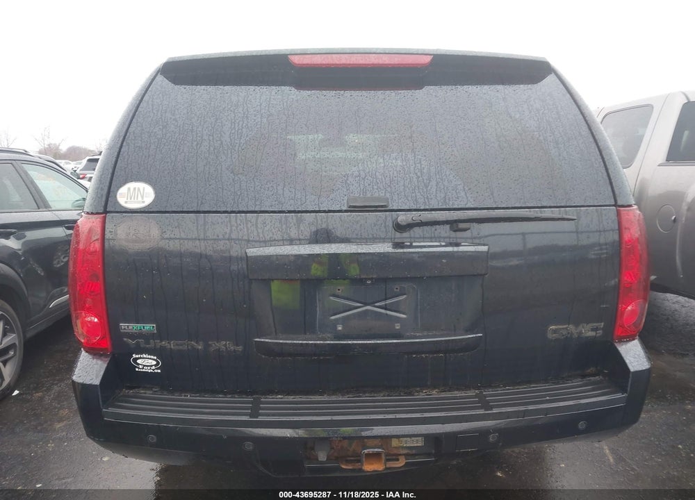 2010 GMC YUKON XL 1500 SLT VIN: 1GKUKKE37AR242537