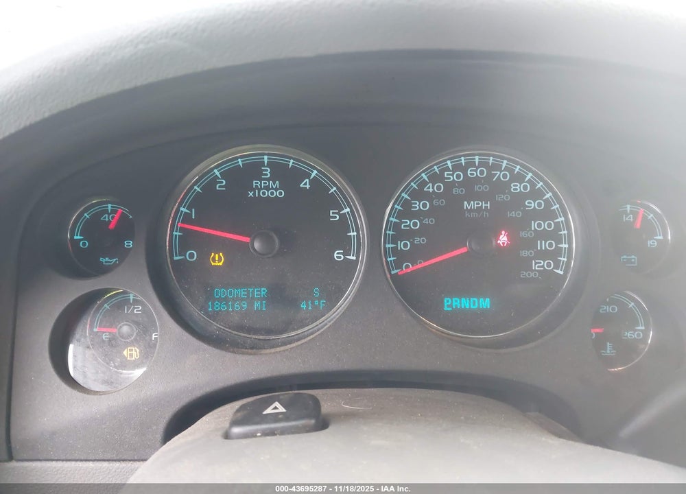 2010 GMC YUKON XL 1500 SLT VIN: 1GKUKKE37AR242537
