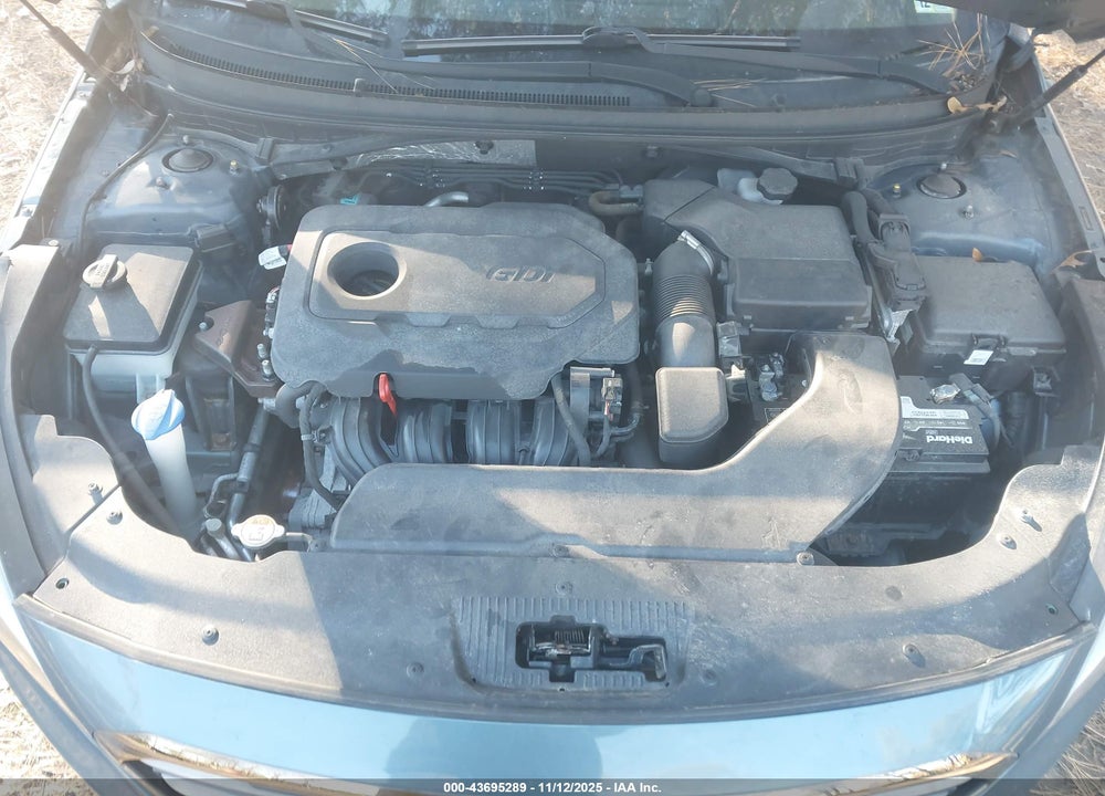 2015 HYUNDAI SONATA VIN: 5NPE24AF8FH237390
