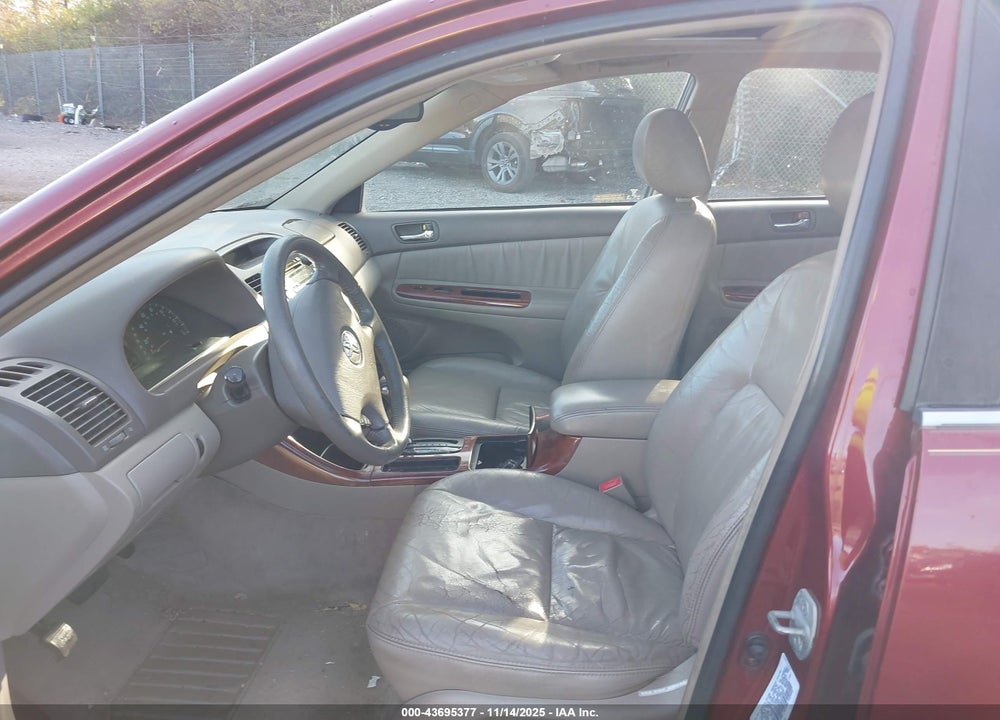 2002 TOYOTA CAMRY XLE VIN: 4T1BE30K62U101287