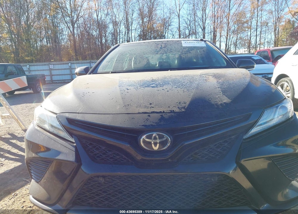 2018 TOYOTA CAMRY VIN: 4T1B61HK2JU004656