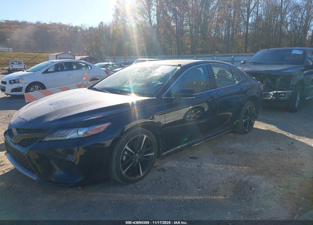 2018 TOYOTA CAMRY VIN: 4T1B61HK2JU004656