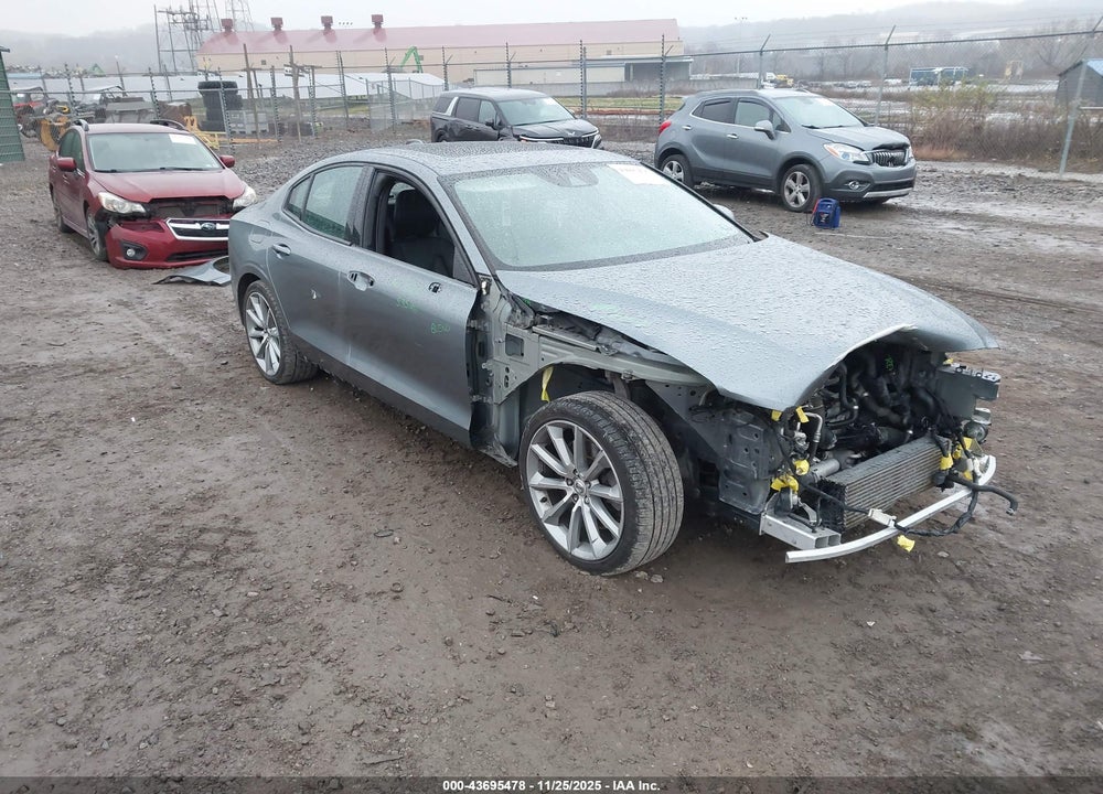 2020 VOLVO S60 T6 MOMENTUM VIN: 7JRA22TK1LG036011