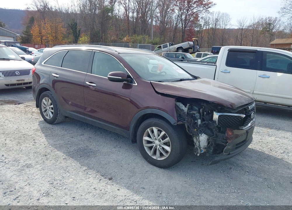 2016 KIA SORENTO 2.4L LX VIN: 5XYPG4A34GG172918